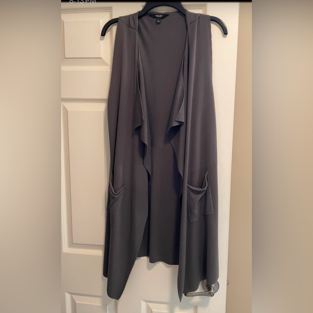 NWTS SIMPLY VERA DUSTER GRay no buttons, snaps or zippers